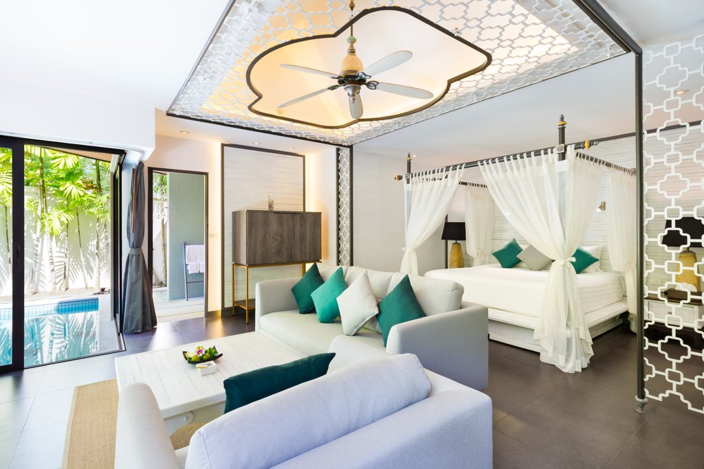 Dewa Phuket Resort pool villa bedroom